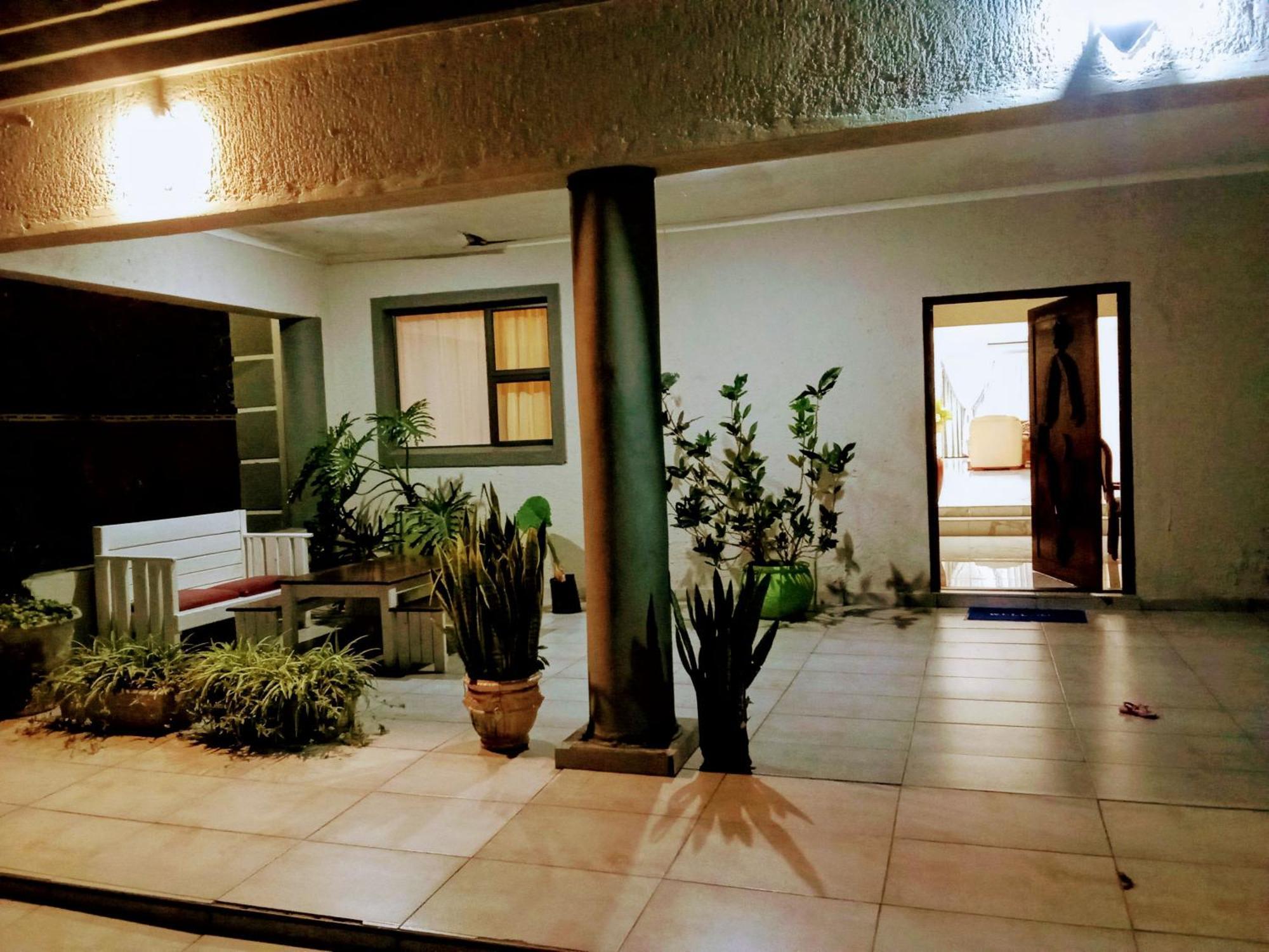 The Classic House B&B Manzini Bagian luar foto